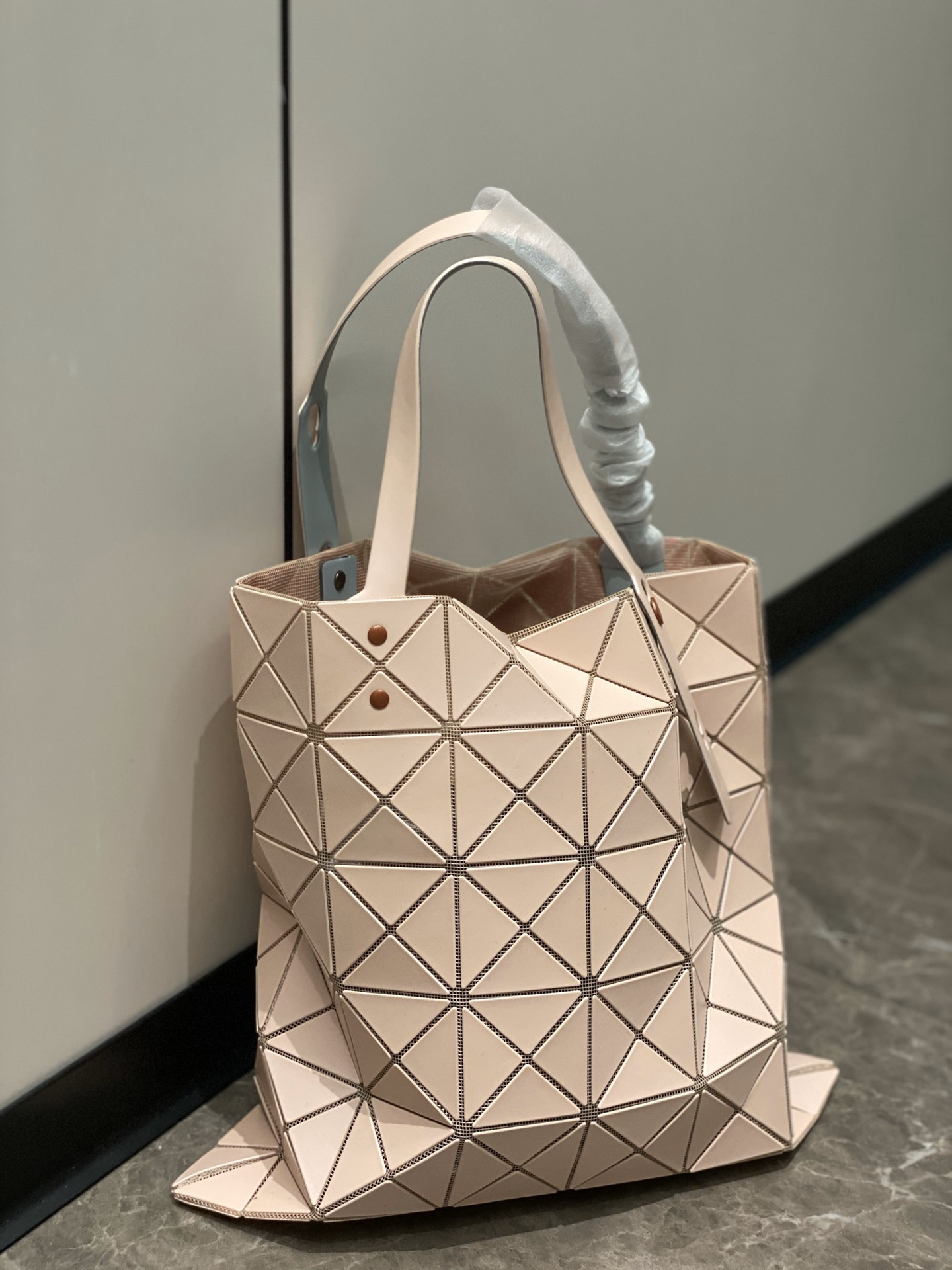 イッセイ ミヤケ「Issey Miyake」ハンドバッグ