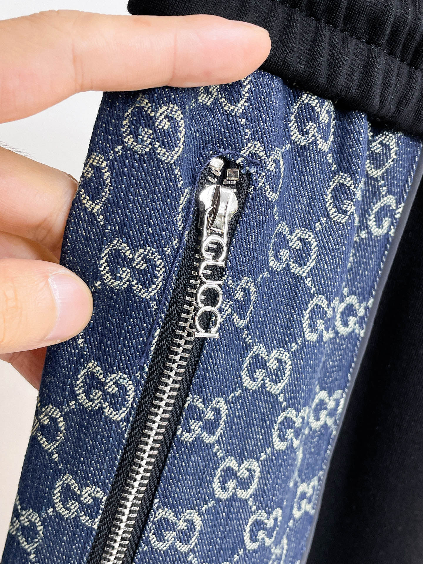 グッチ「Gucci」グッチ GGジャージーパンツ / トラウザーズ