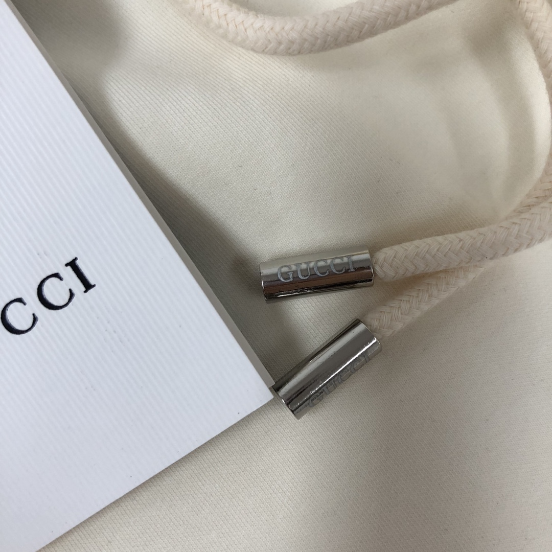グッチ「Gucci」コットンショーツ / ロゴショーツ