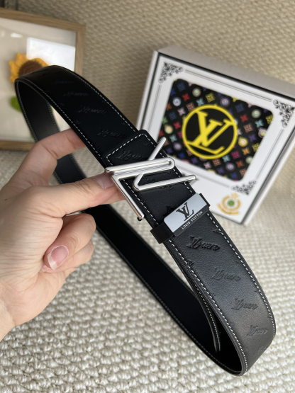 ルイ・ヴィトン「Louis Vuitton」プレミアム トゴレザーベルト / ハイエンドウエストベルト