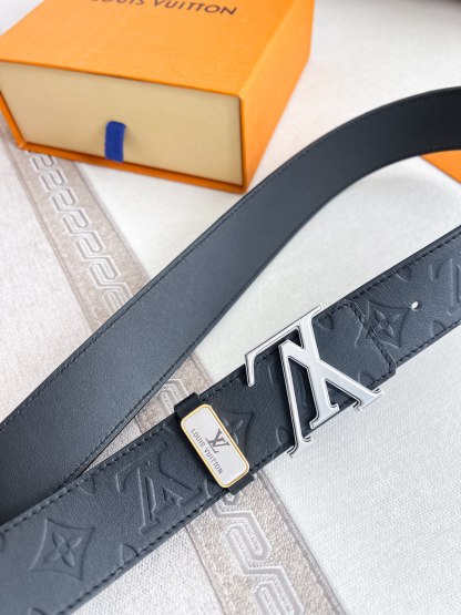 ルイ・ヴィトン「Louis Vuitton」プレミアム トゴレザーベルト / ハイエンドウエストベルト