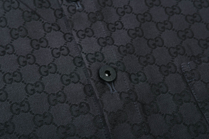 グッチ「Gucci」グッチ オールオーバーロゴ ショートスリーブシャツ / デニムシャツ