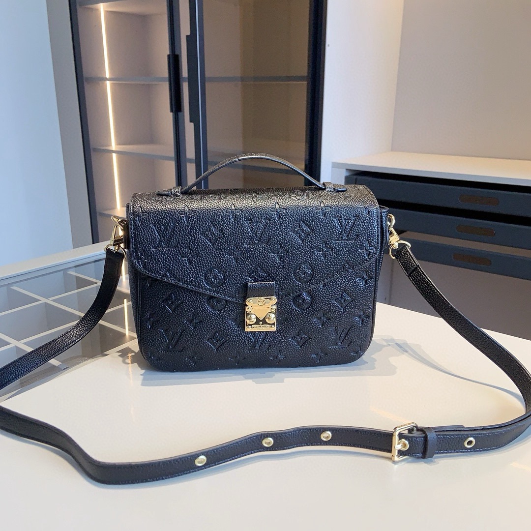 ルイ・ヴィトン「Louis Vuitton」ルイ・ヴィトン マルチポシェット アクセサリーズ 3点セット / ショルダーバッグ