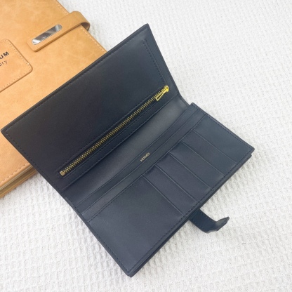 エルメス「Hermès」レディース新作 無地レザー 内側ファスナーポケット付き 縦型長財布