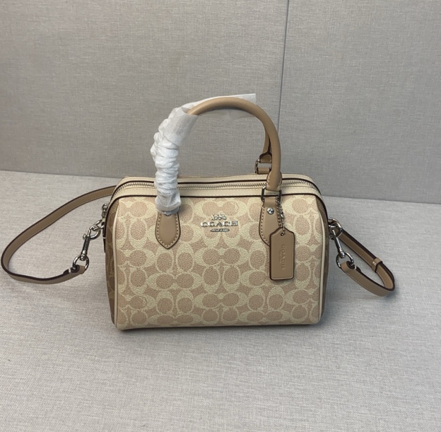 コーチ「Coach」 Rowan レザー ボストンバッグ