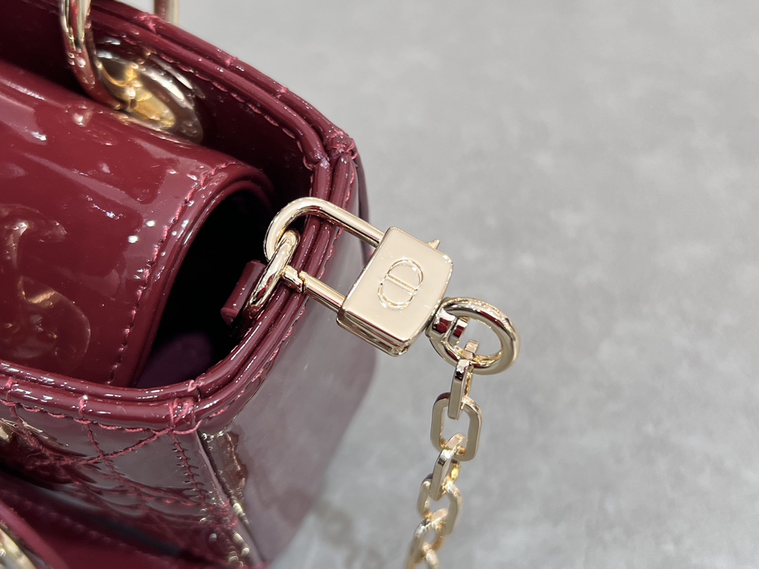 ディオール「Dior」 Lady D-Joy シリーズ レディースハンドバッグ