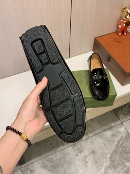 グッチ「Gucci」グッチ ドライビングシューズ / カジュアルシューズ
