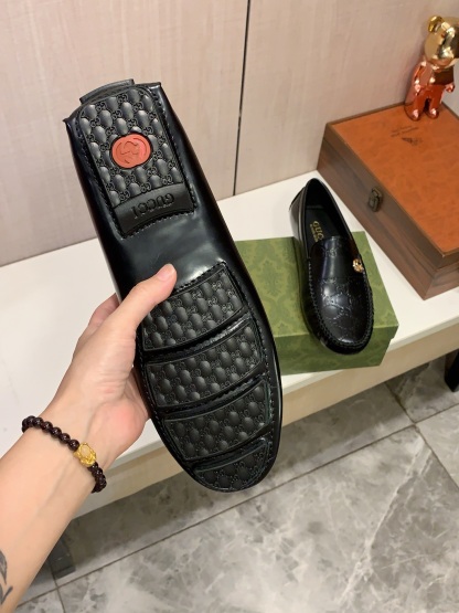 グッチ「Gucci」グッチ ドライビングシューズ / カジュアルシューズ