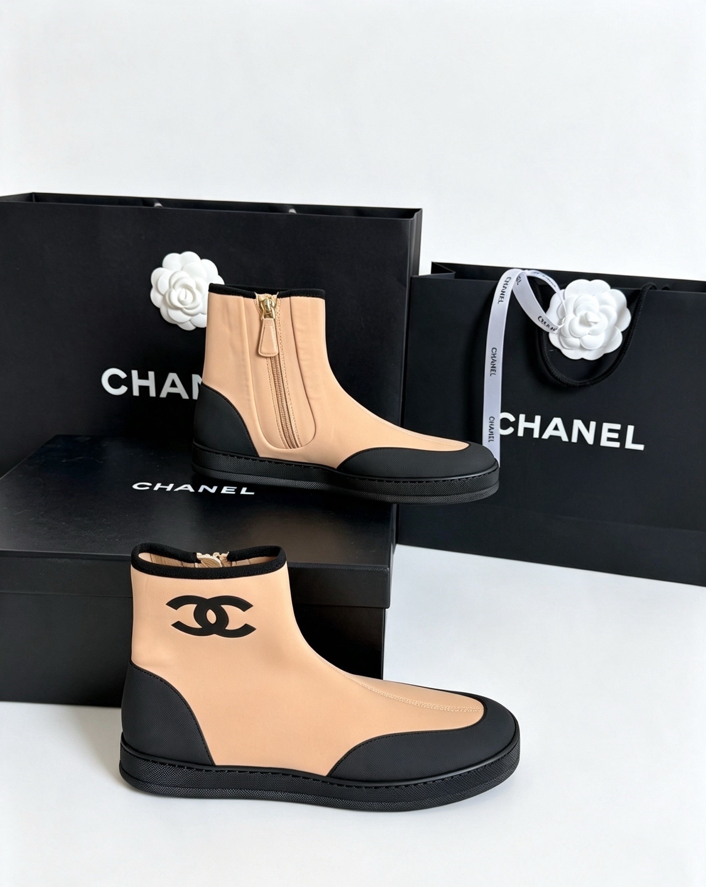シャネル「Chanel」シャネル スニーカーブーツ / ショートブーツ