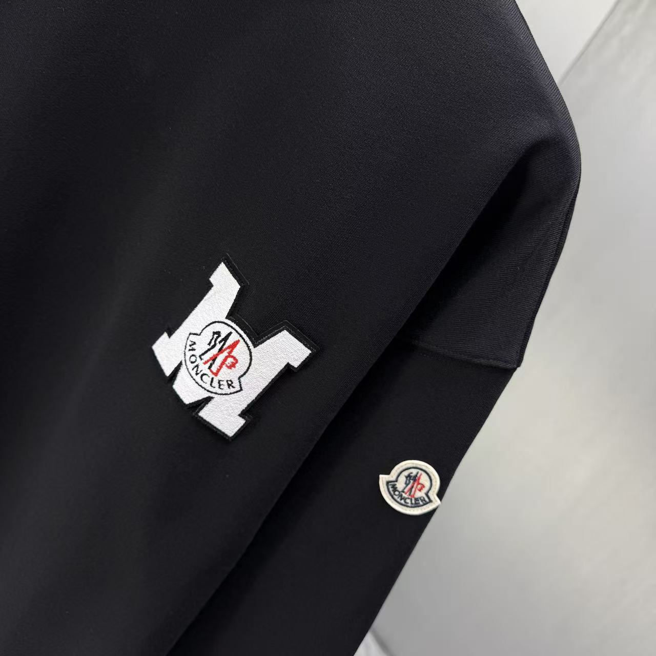 MONCLER -モンクレール ロゴ スウェットシャツ / クルーネックスウェット