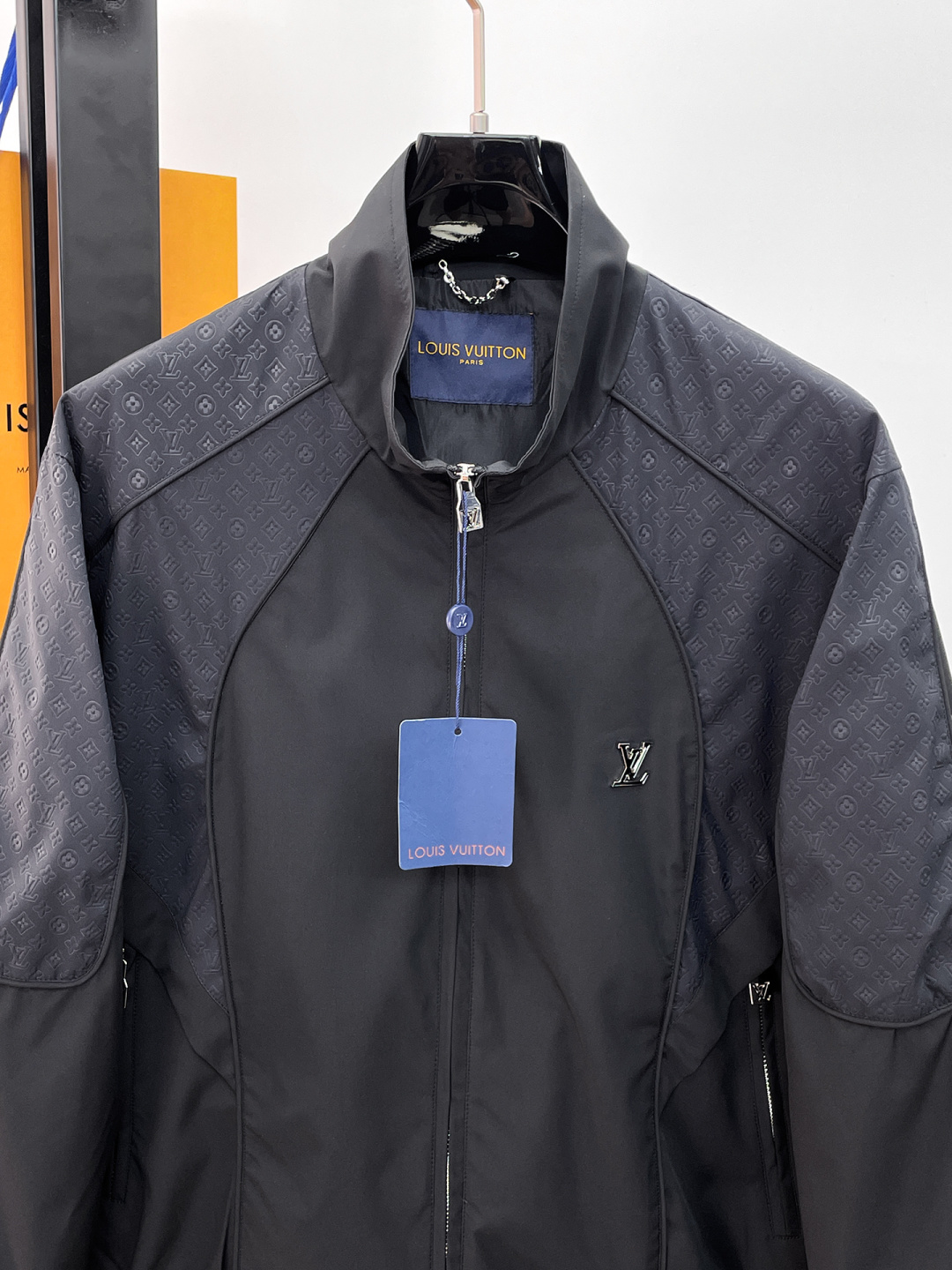 ルイ・ヴィトン「Louis Vuitton」ルイ・ヴィトン 2026年秋冬 メンズ ジャケット / アウター