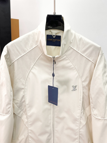 ルイ・ヴィトン「Louis Vuitton」ルイ・ヴィトン 2026年秋冬 メンズ ジャケット / アウター