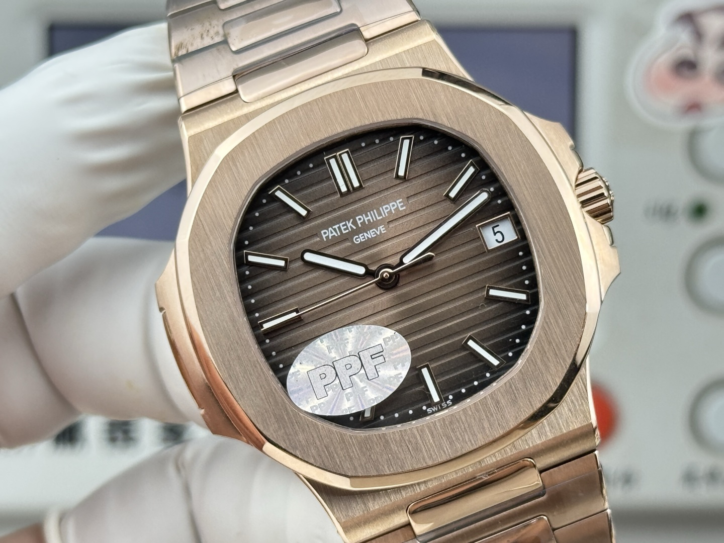 Patek Philippe ノーチラス 5711 スタイル ウルトラスリム アップグレード版 / カスタムウォッチ