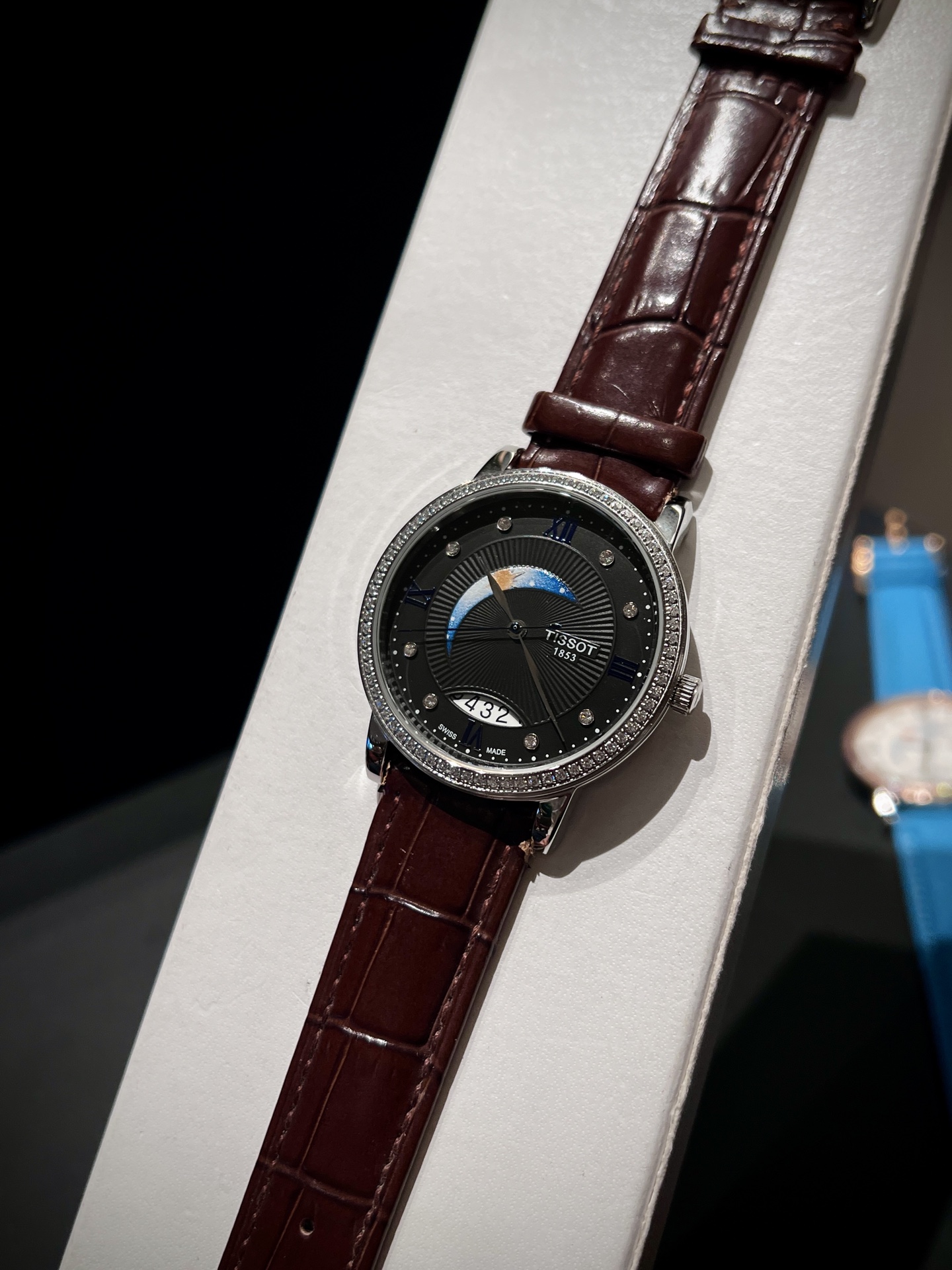 Tissot ティソ デジール ムーンフェイズ ローマ数字 / レディース＆メンズ クォーツ腕時計