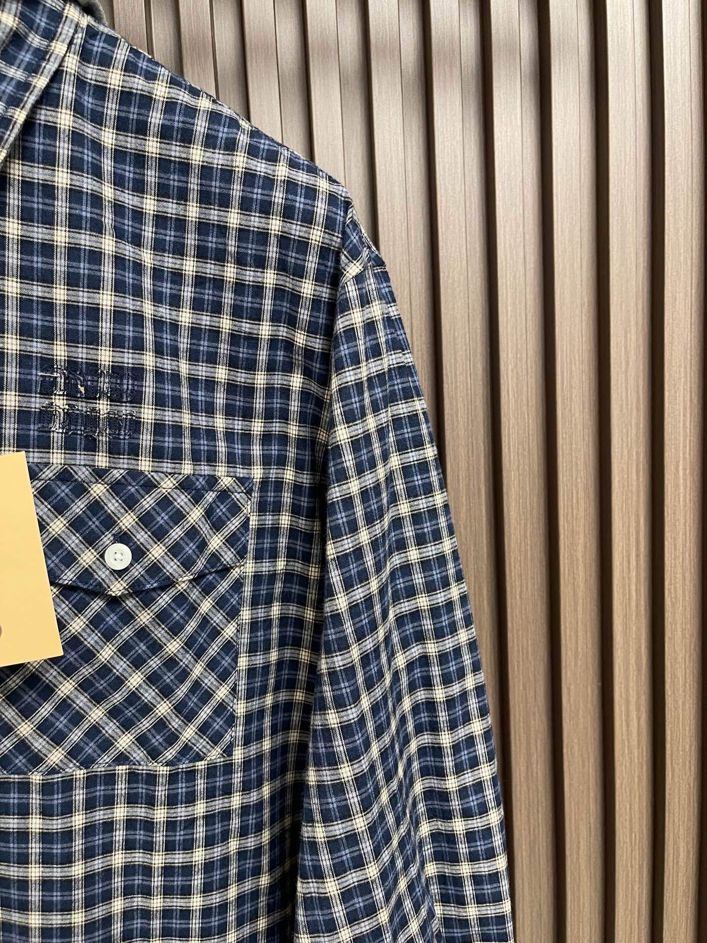 MIUMIUミュウミュウ チェック柄 ロゴ刺繍 フーデッドジャケット / アウター