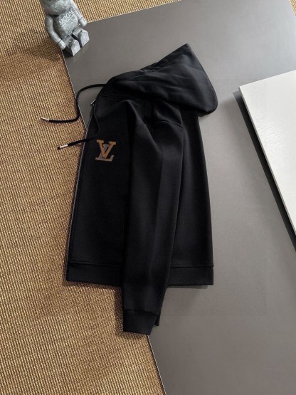ルイ・ヴィトン「Louis Vuitton」Set in stock セットアップ / 2026年秋冬 カジュアルウェア