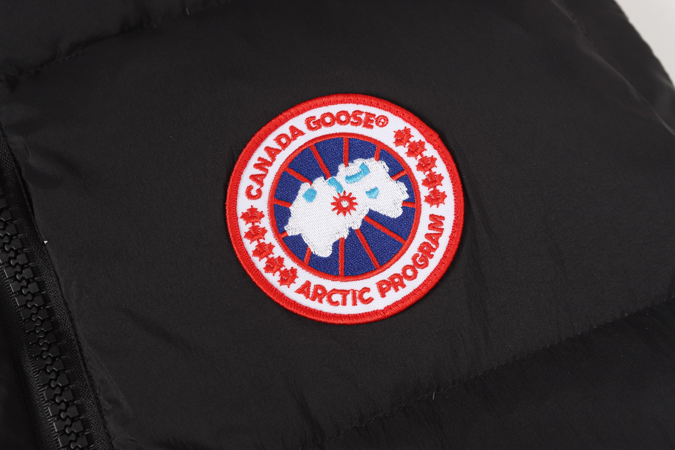 Canada Gooseカナダグース ローレンス パッファー ベスト / ダウンベスト