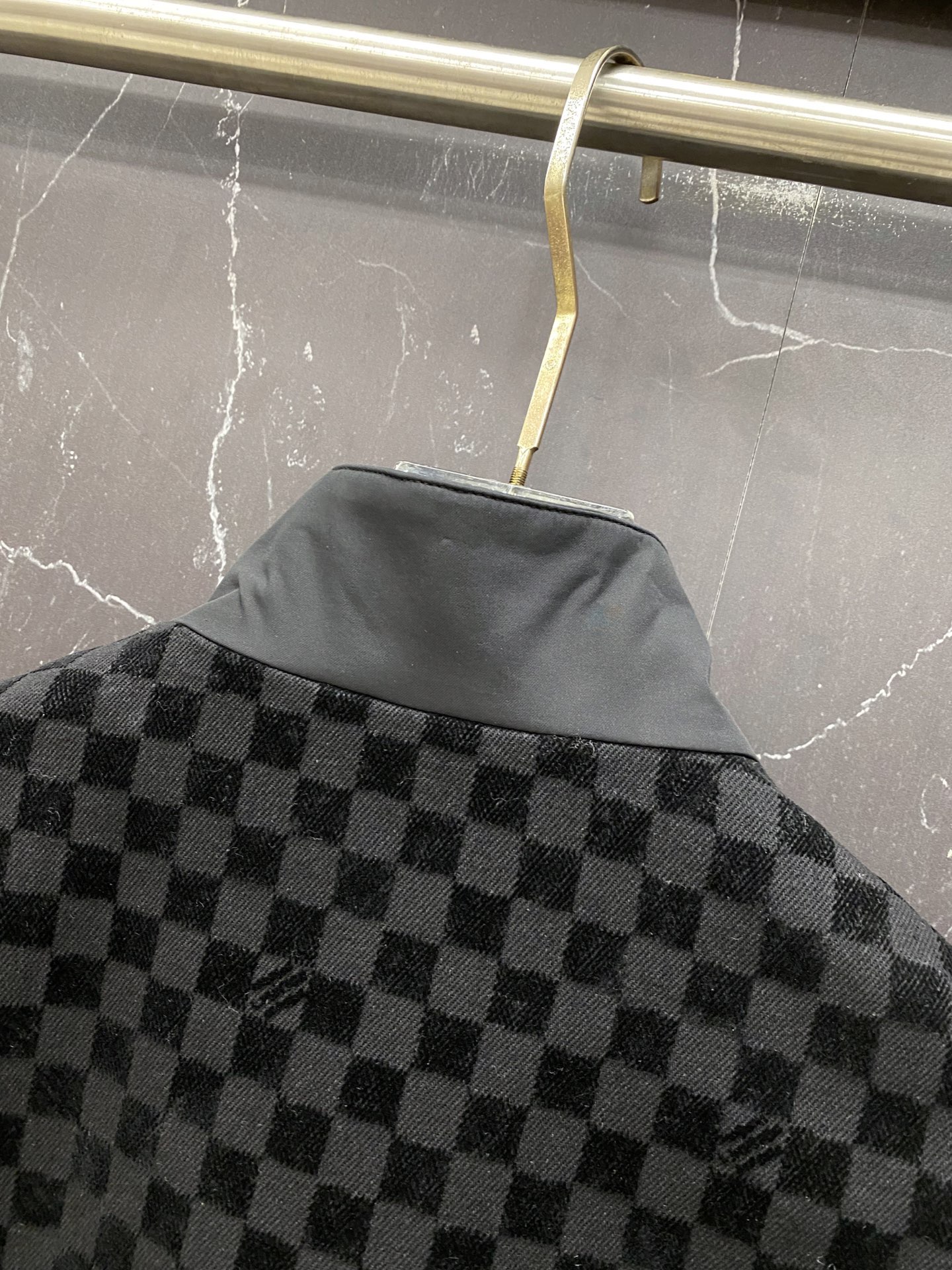 ルイ・ヴィトン「Louis Vuitton」ルイ・ヴィトン ダミエ ベルベット スタンドカラー ジャケット / アウター
