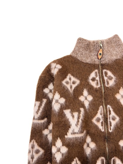 ルイ・ヴィトン「Louis Vuitton」ルイ・ヴィトン フライトモード ラッシュ モノグラム ジップアップジャケット / レディース