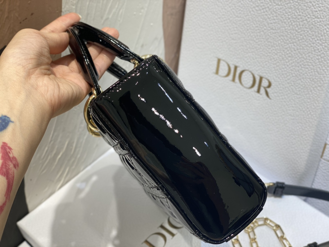 ディオール「Dior」レディ ディオール ラメ レザー ショルダーバッグ