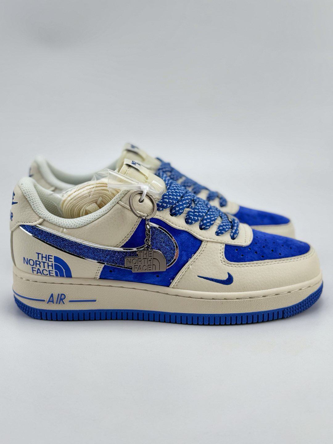 「コラボモデル」The North Face x Nike  Air Force 1 Low 07 'White Royal Blue' スモールスウッシュ スニーカー