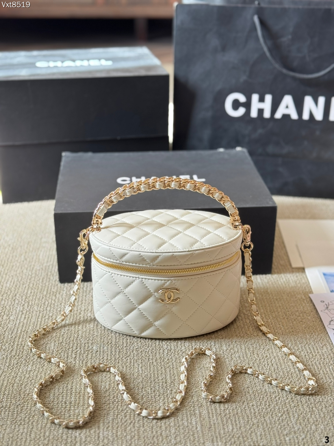 シャネル「Chanel」25c スモールスクエアバッグ 3色