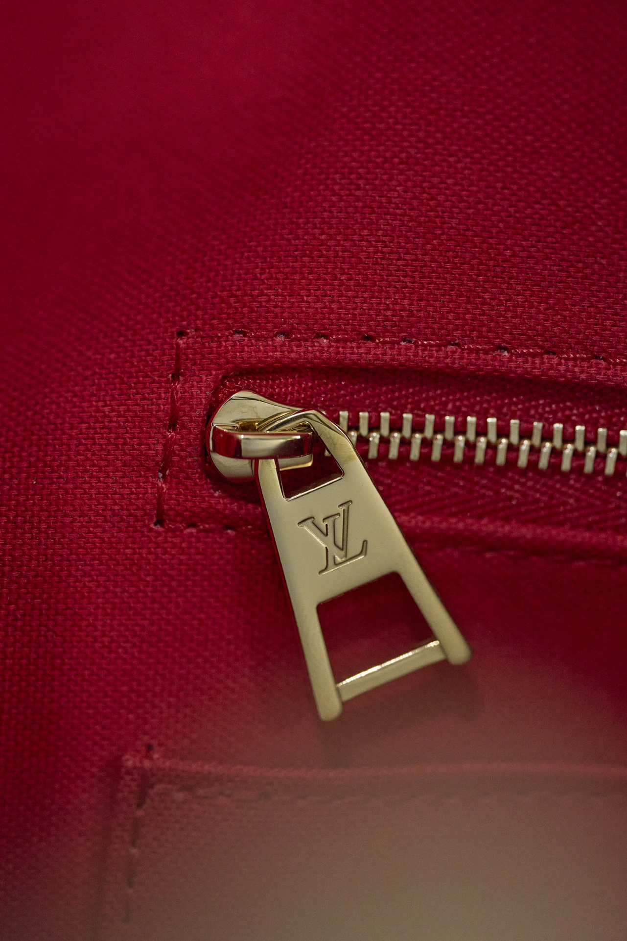 ルイ・ヴィトン「Louis Vuitton」モノグラム オントゥゴ MM トートバッグ