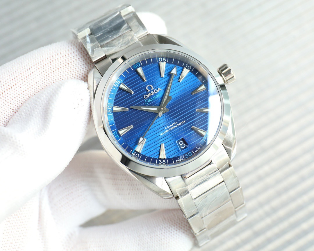 オメガ［Omega］シーマスター ダイバーズ メンズ ウォッチ40MM