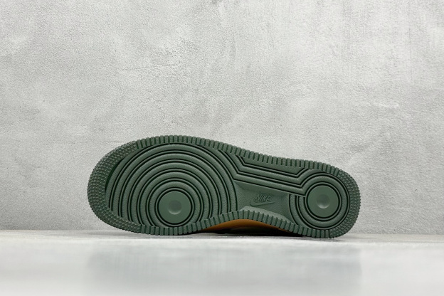 「コラボモデル」Supreme × Nike Air Force 1 Low スニーカー