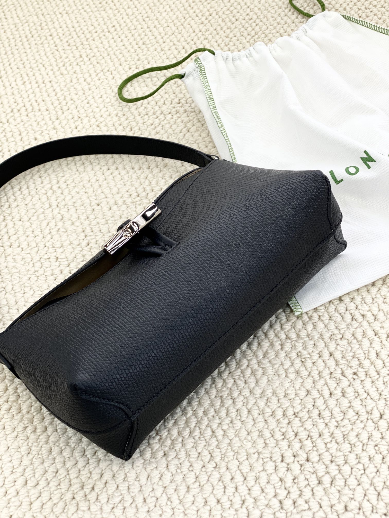 ロンシャン「Longchamp」ロンジャンプ ロゾー 竹節トップハンドルショルダーバッグ スモール