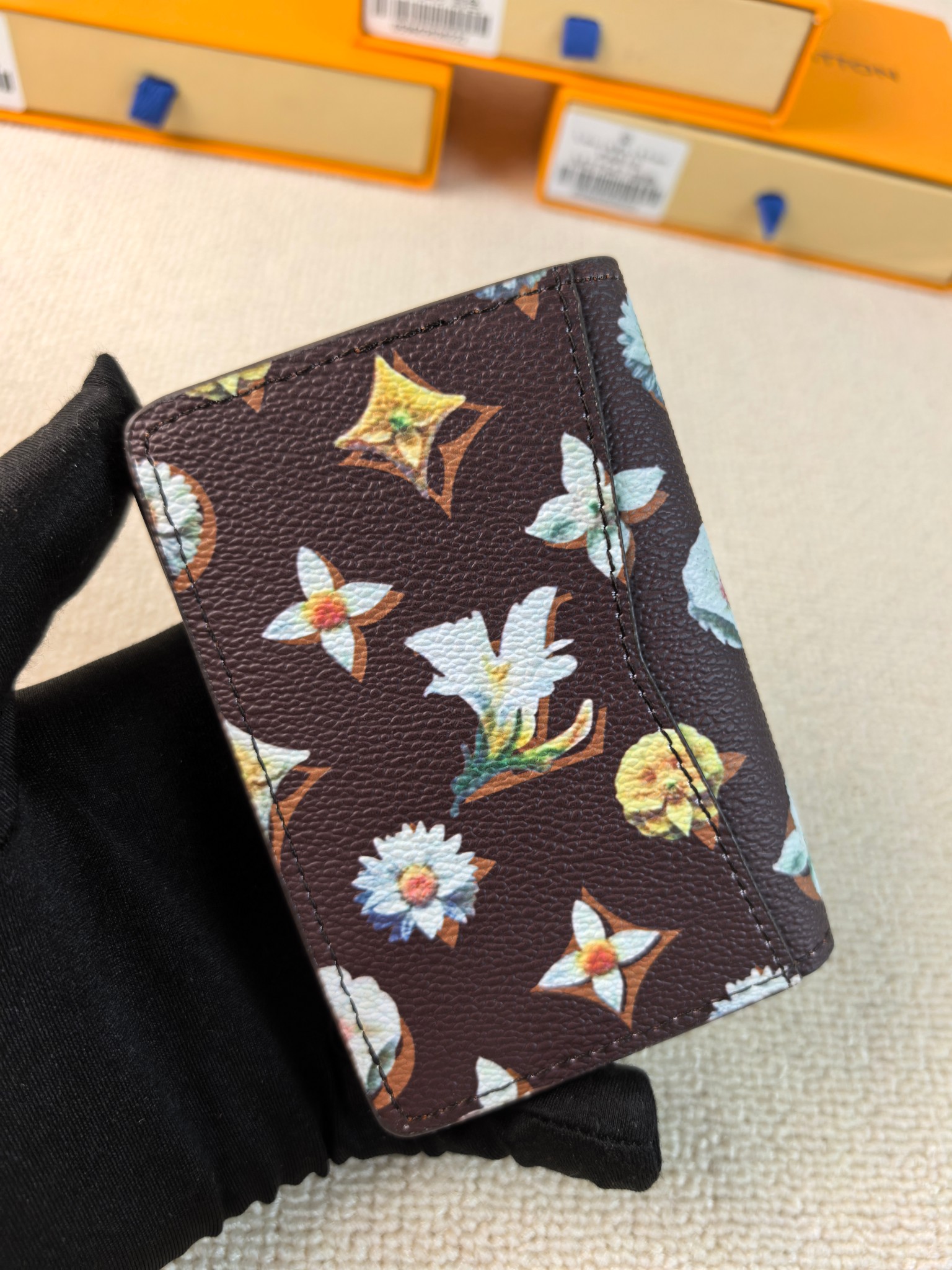 ルイ・ヴィトン「Louis Vuitton」ルイ・ヴィトン パスポートカバー Monogram フローラル / パスポートケース