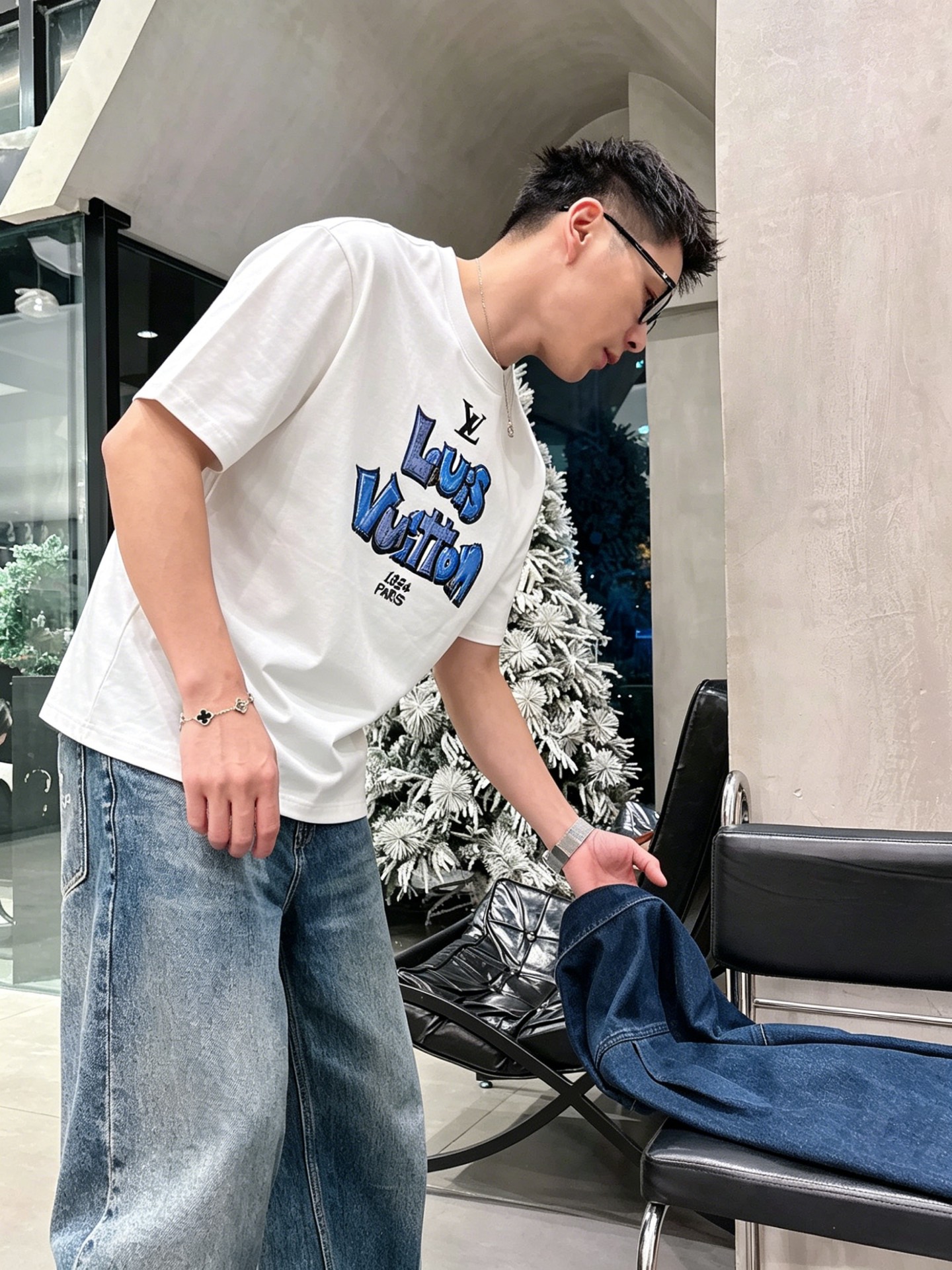 ルイ・ヴィトン「Louis Vuitton」ロゴプリントTシャツ / ショートスリーブ クルーネック