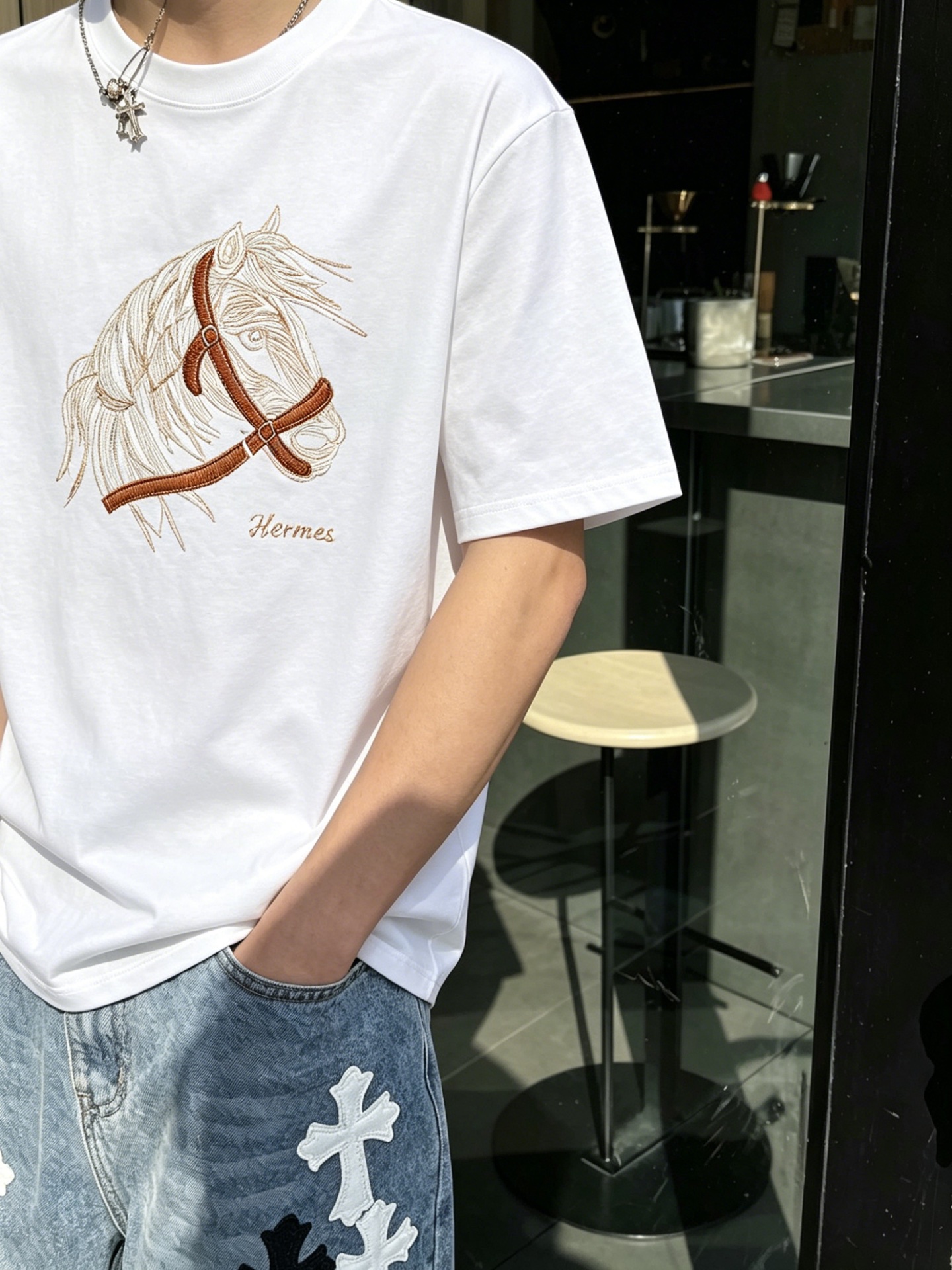 エルメス「Hermès」ロゴプリントTシャツ / ショートスリーブ クルーネック