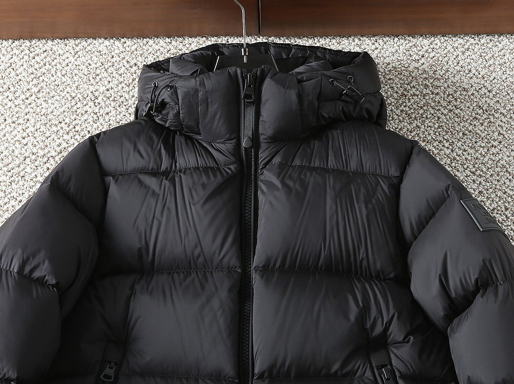 バーバリー「Burberry」秋冬 クイルティッドダウンジャケット