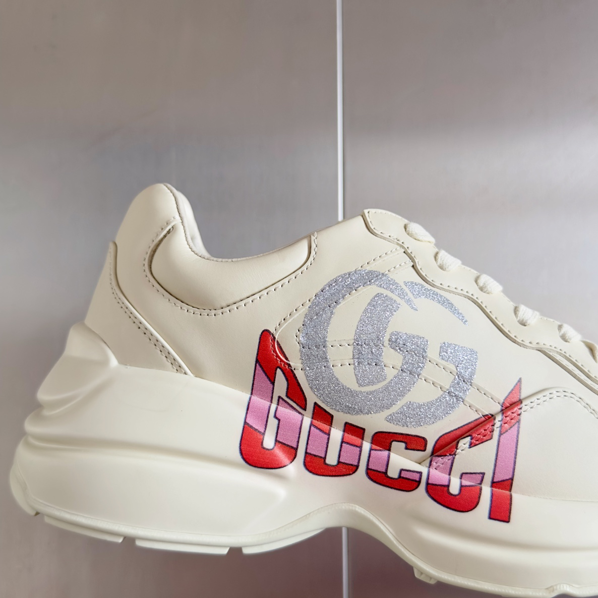 グッチ「Gucci」グッチ ライトン スニーカー (スネークイヤーリミテッド) / レザースニーカー