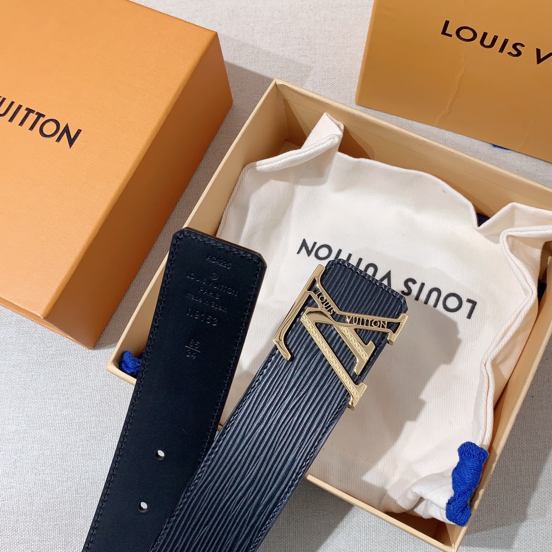 ルイ・ヴィトン「Louis Vuitton」ベルト･LV イニシャル 40MM