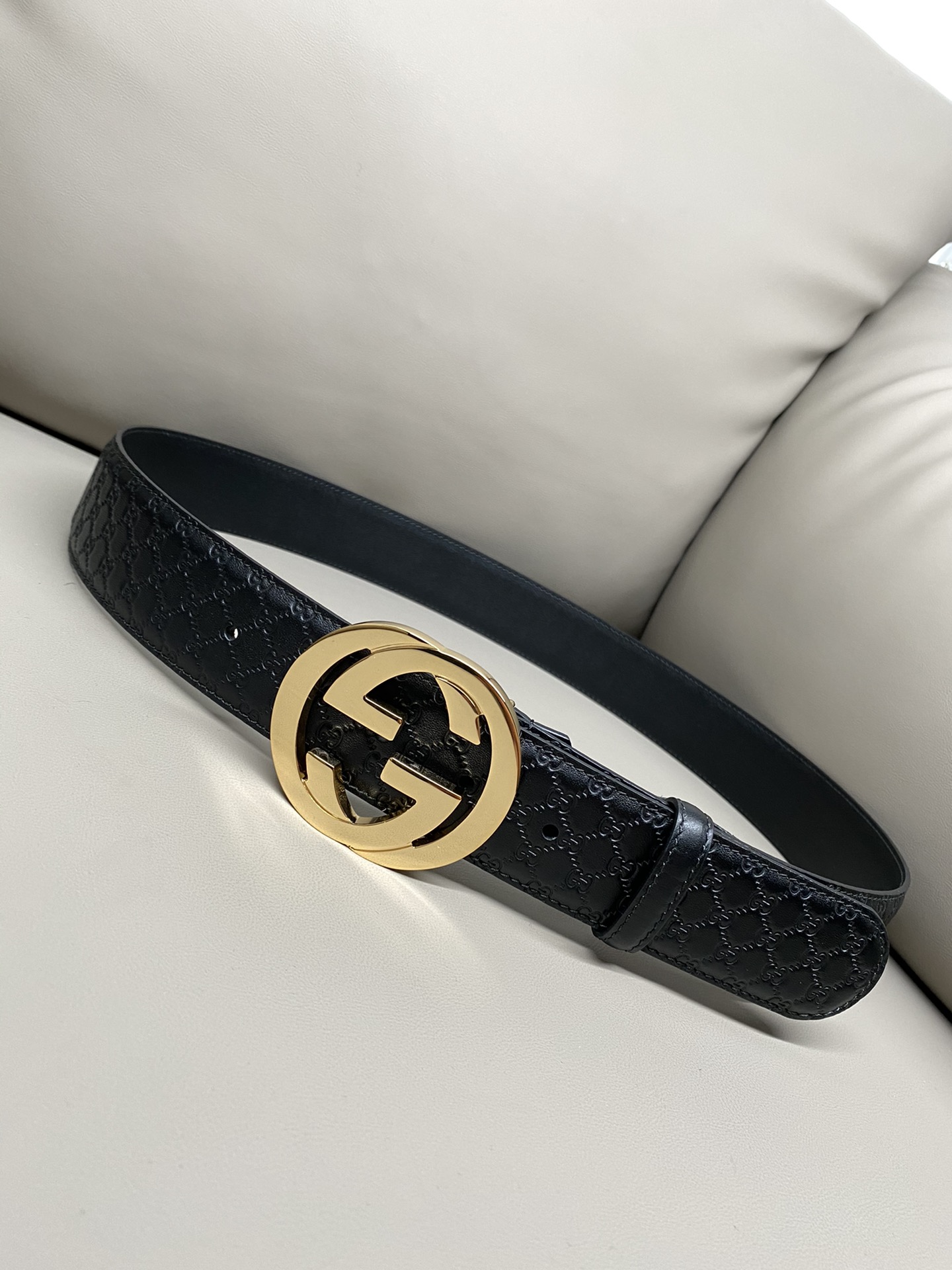グッチ「Gucci」インターロッキングG バックル付き ワイドベルト