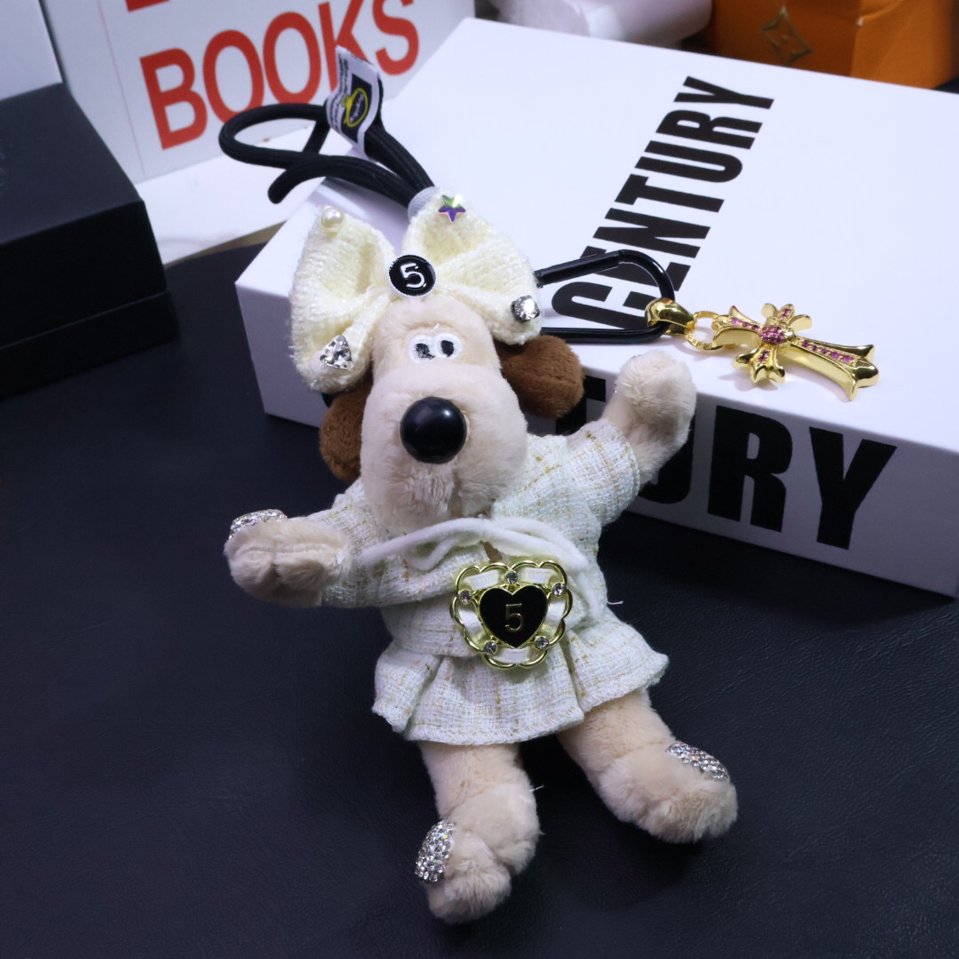 クロムハーツ「Chrome Hearts」バッグチャーム - すべてのトレンドバッグに合わせて、クールでキュートなスタイルを