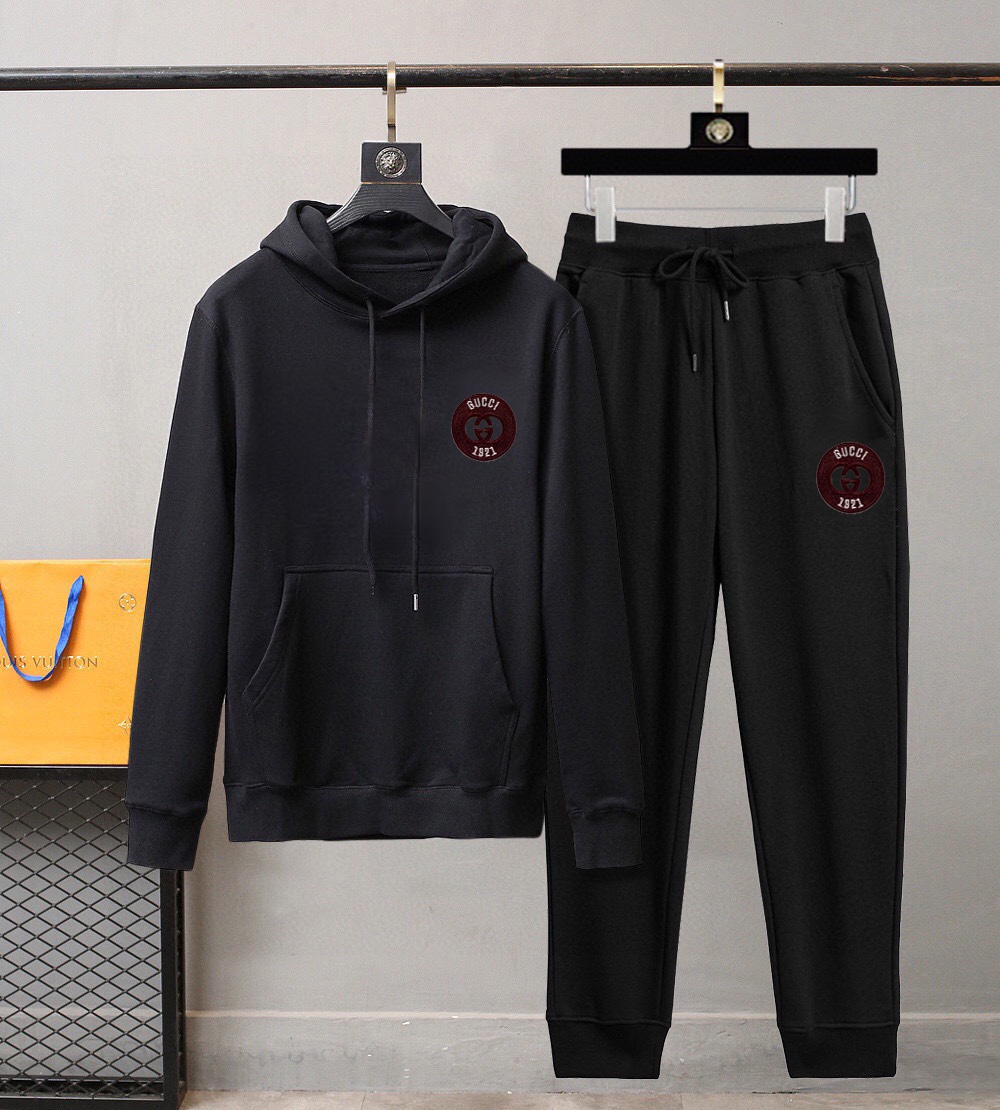 グッチ「Gucci」2025年新作 爆売れスウェットスーツ