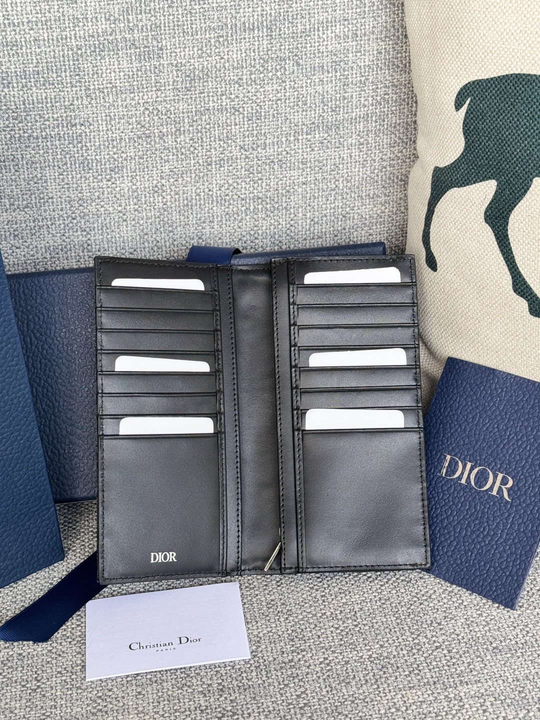 ディオール「Dior」Oblique モチーフ レザー コンパクト ロングウォレット