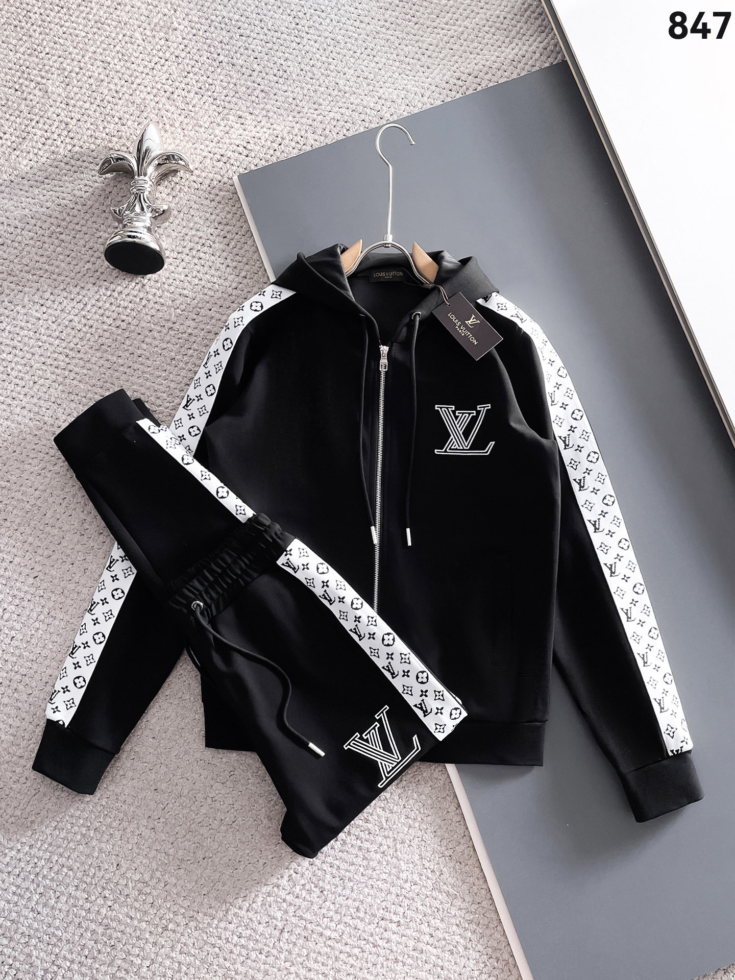 ルイ・ヴィトン「Louis Vuitton」秋冬 メンズ  カジュアルスポーツセット