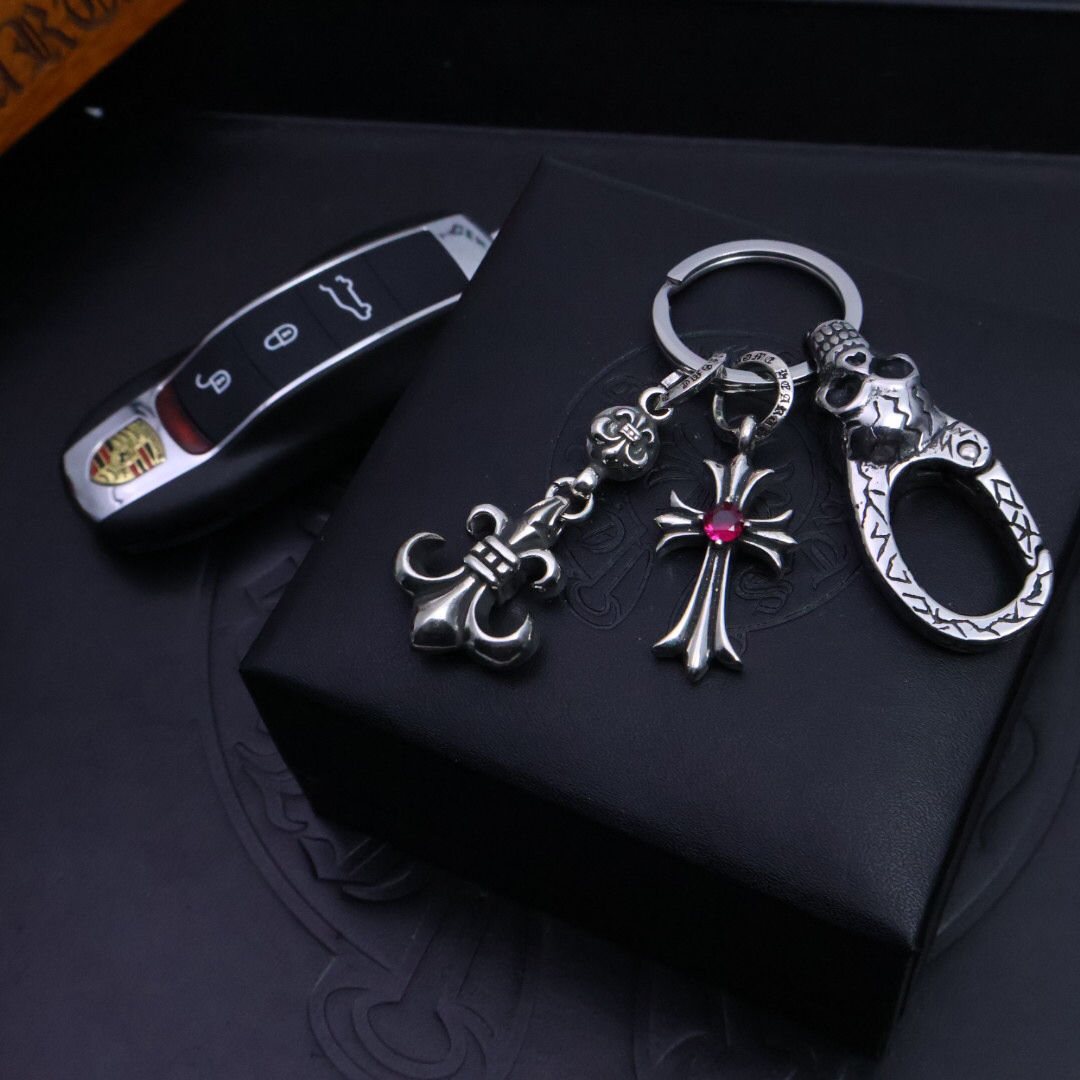 クロムハーツ「Chrome Hearts」キーホルダー＆バッグチャーム - スタイルアイコン