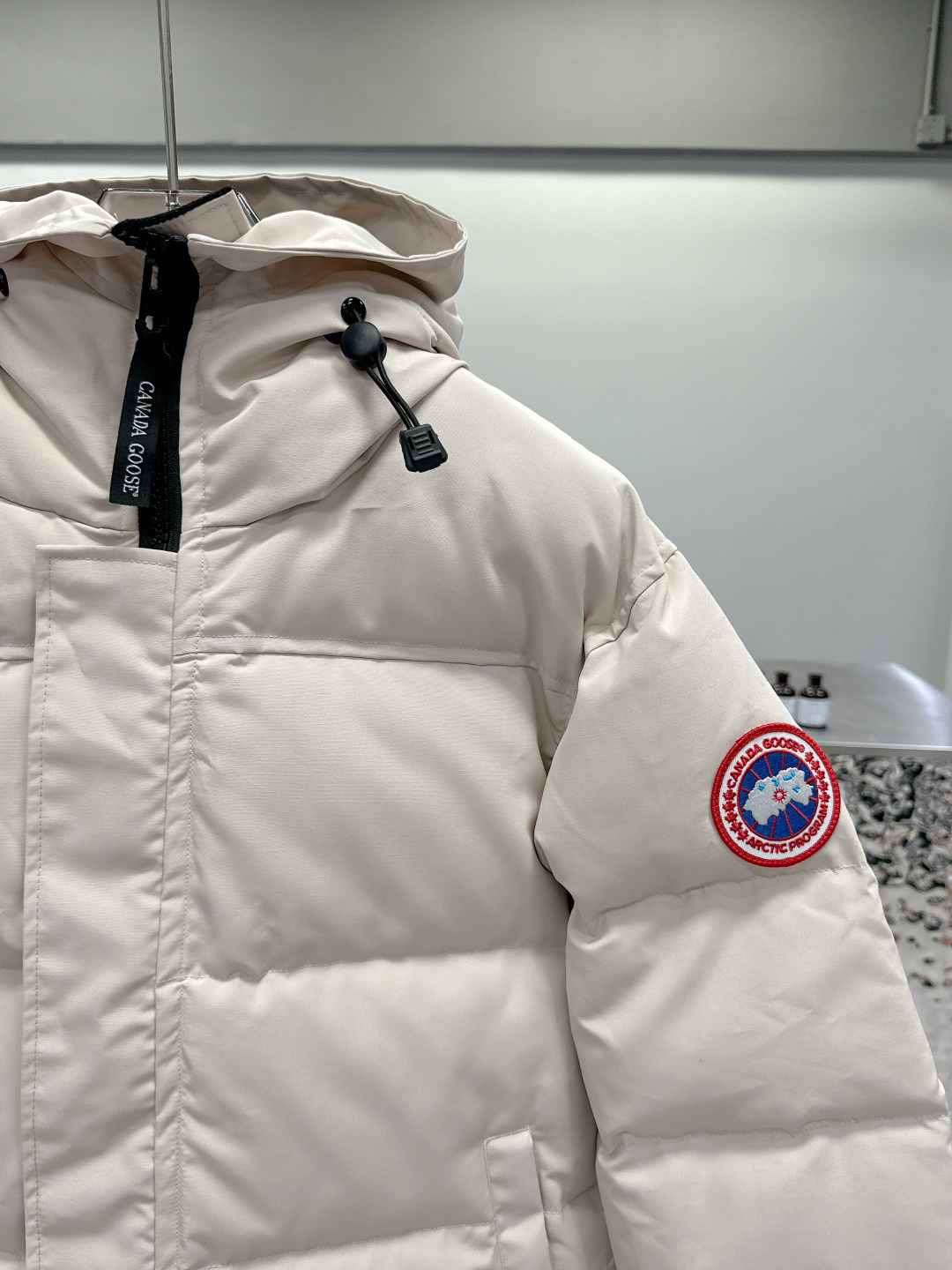 カナダグース「Canada Goose」秋冬フード付きダウンコート