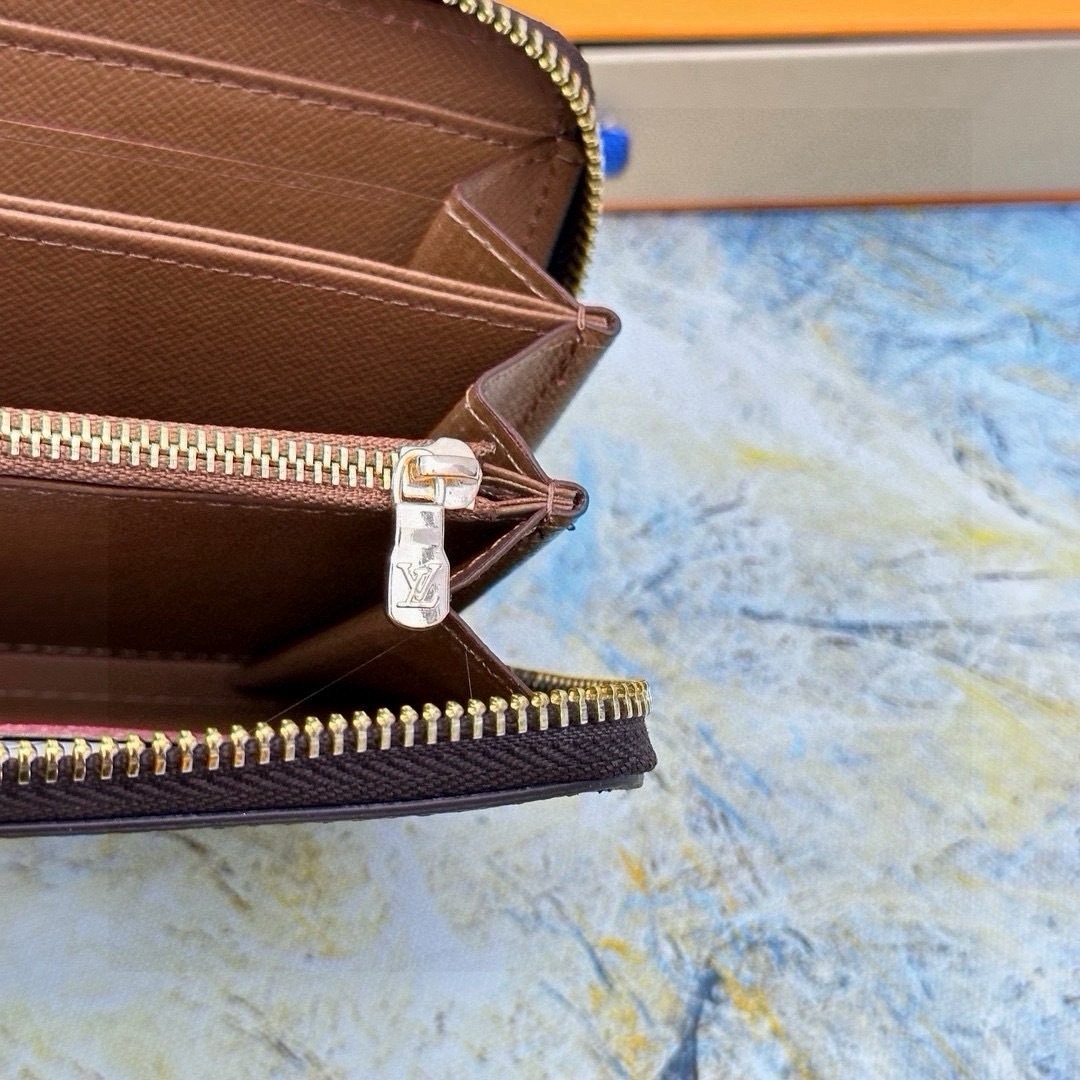 ルイ・ヴィトン「Louis Vuitton」ジップアラウンド ウォレット