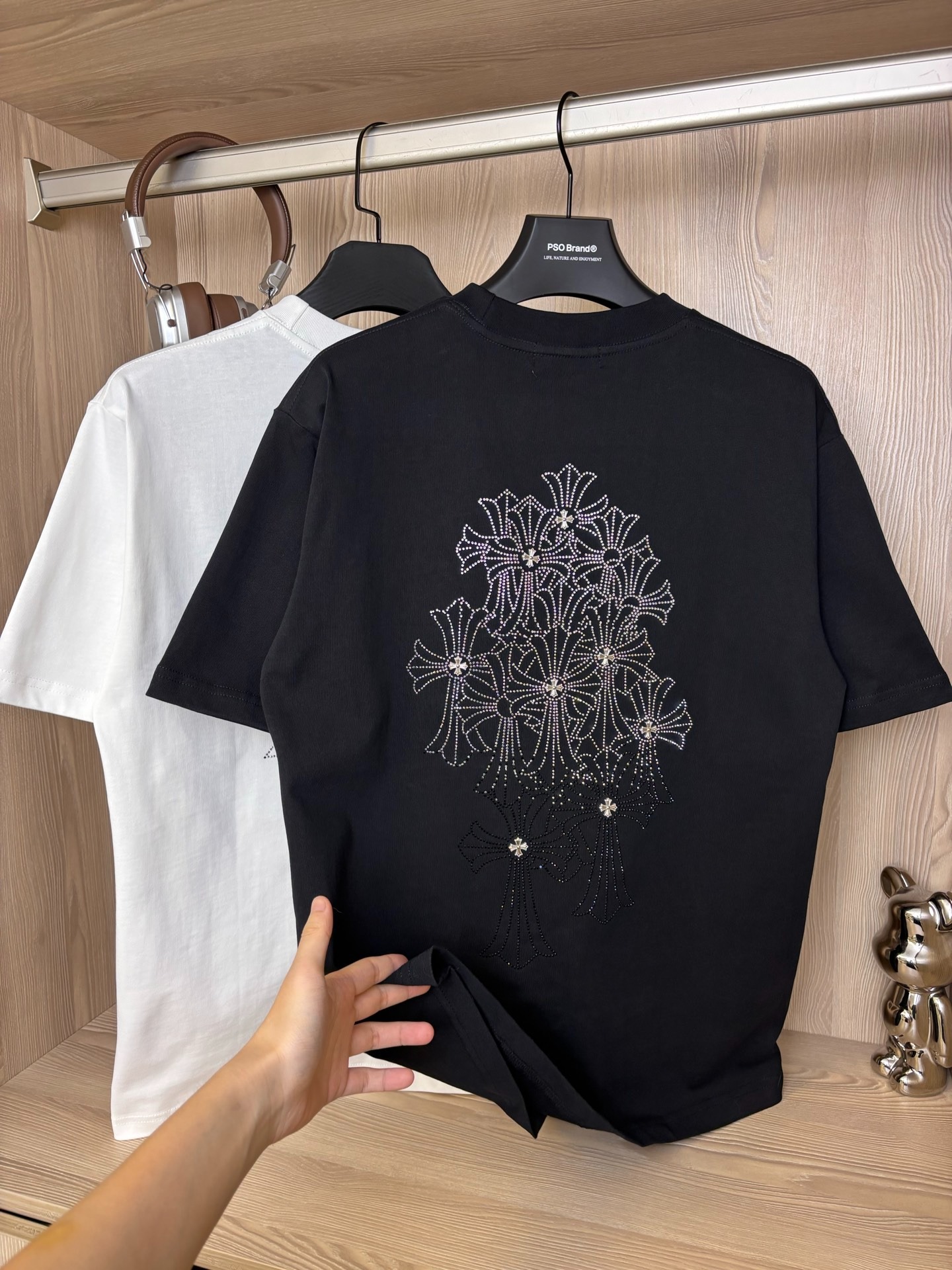 クロムハーツ「Chrome Hearts」クロスレザーパッチTシャツ