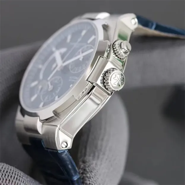 ヴァシュロン コンスタンタン「Vacheron Constantin」Overseas オーバーシーズ マルチファンクション クロノグラフ腕時計42MM