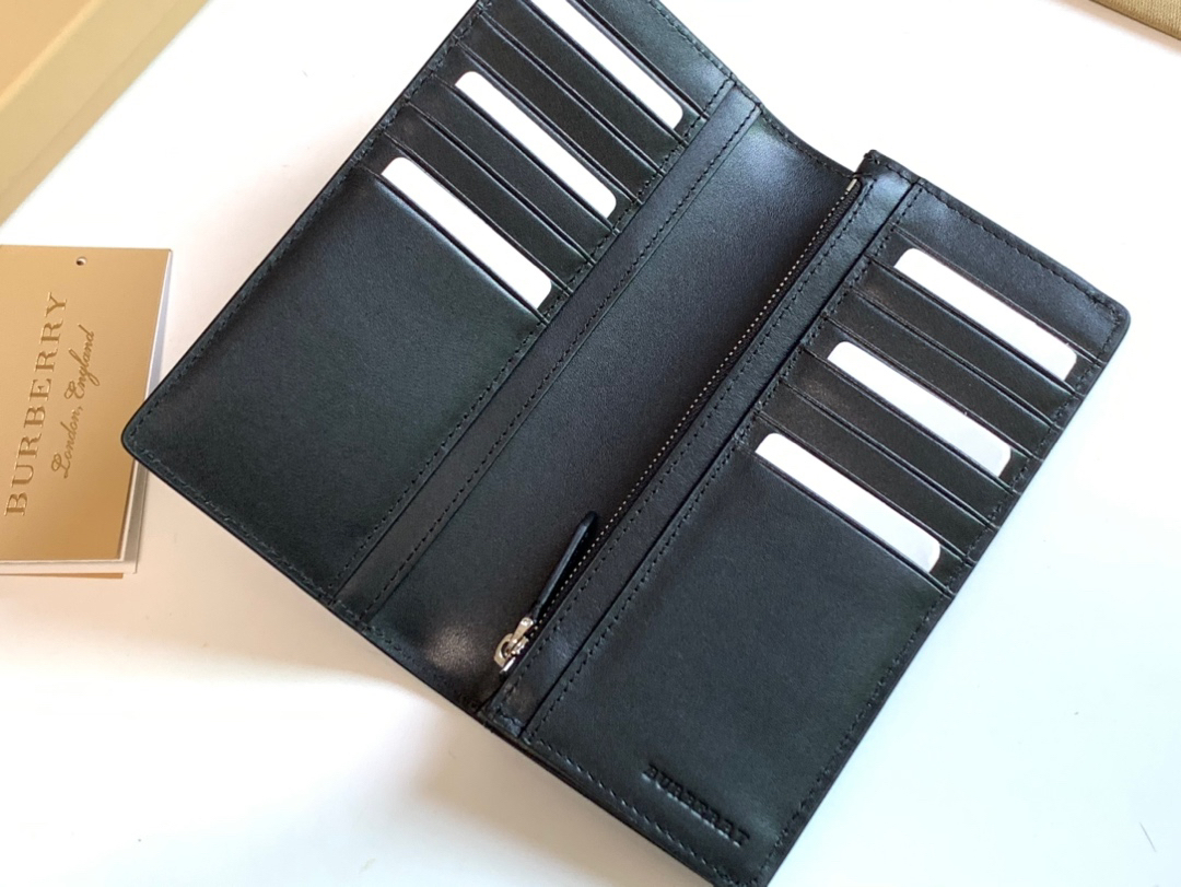 バーバリー「Burberry」London チェック 二つ折り財布