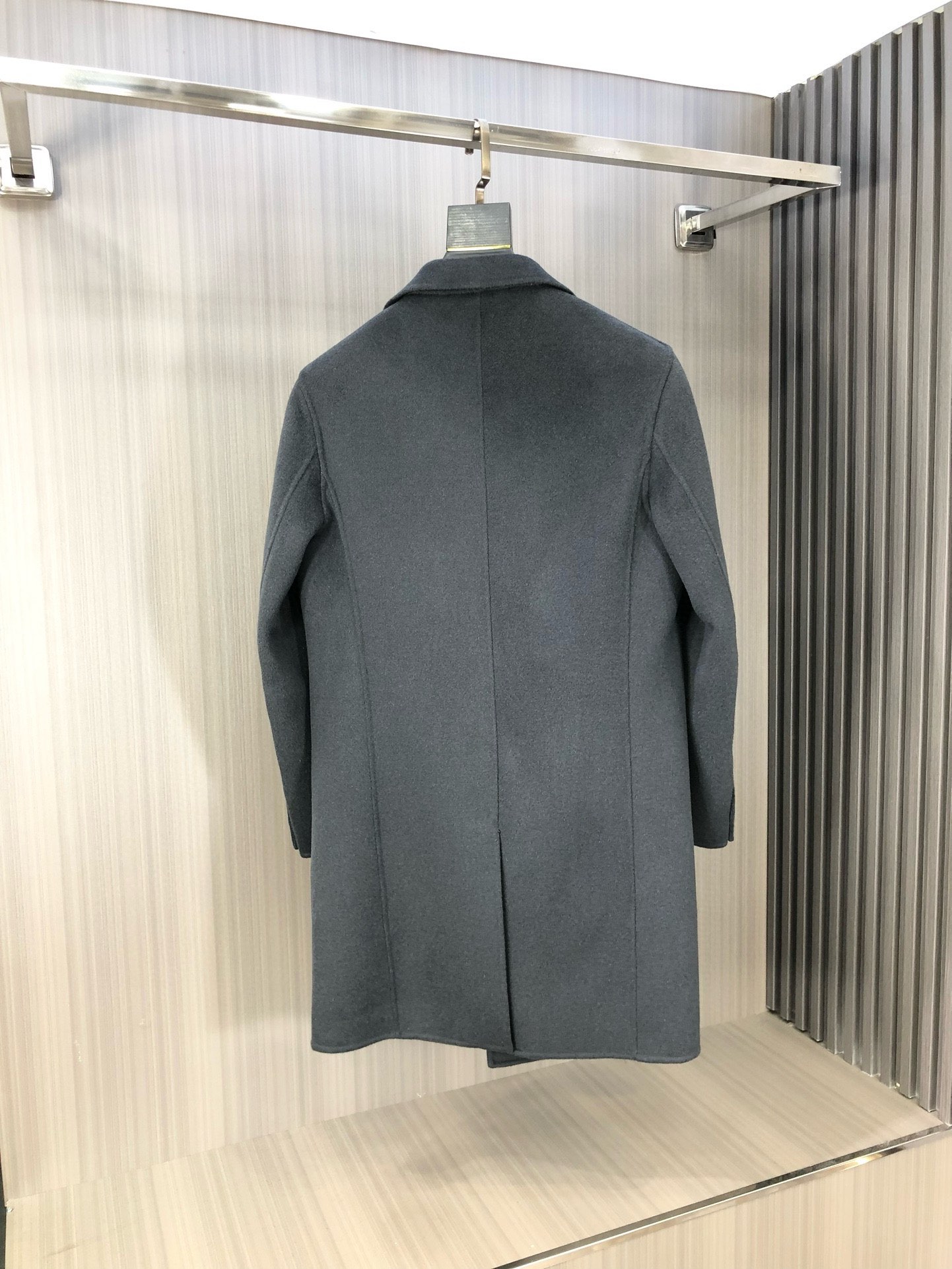 ディオール「Dior」オータムウィンター メンズロングコート