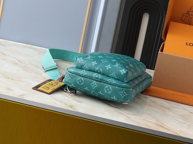 ルイ・ヴィトン「Louis Vuitton」メンズ ウエストバッグ