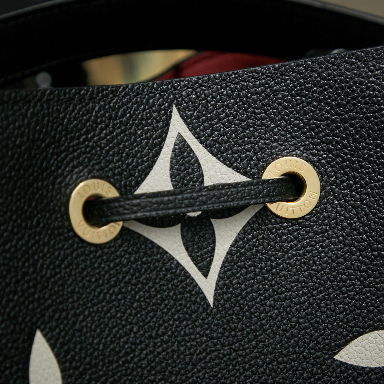 ルイ・ヴィトン「Louis Vuitton」ネオノエ MM